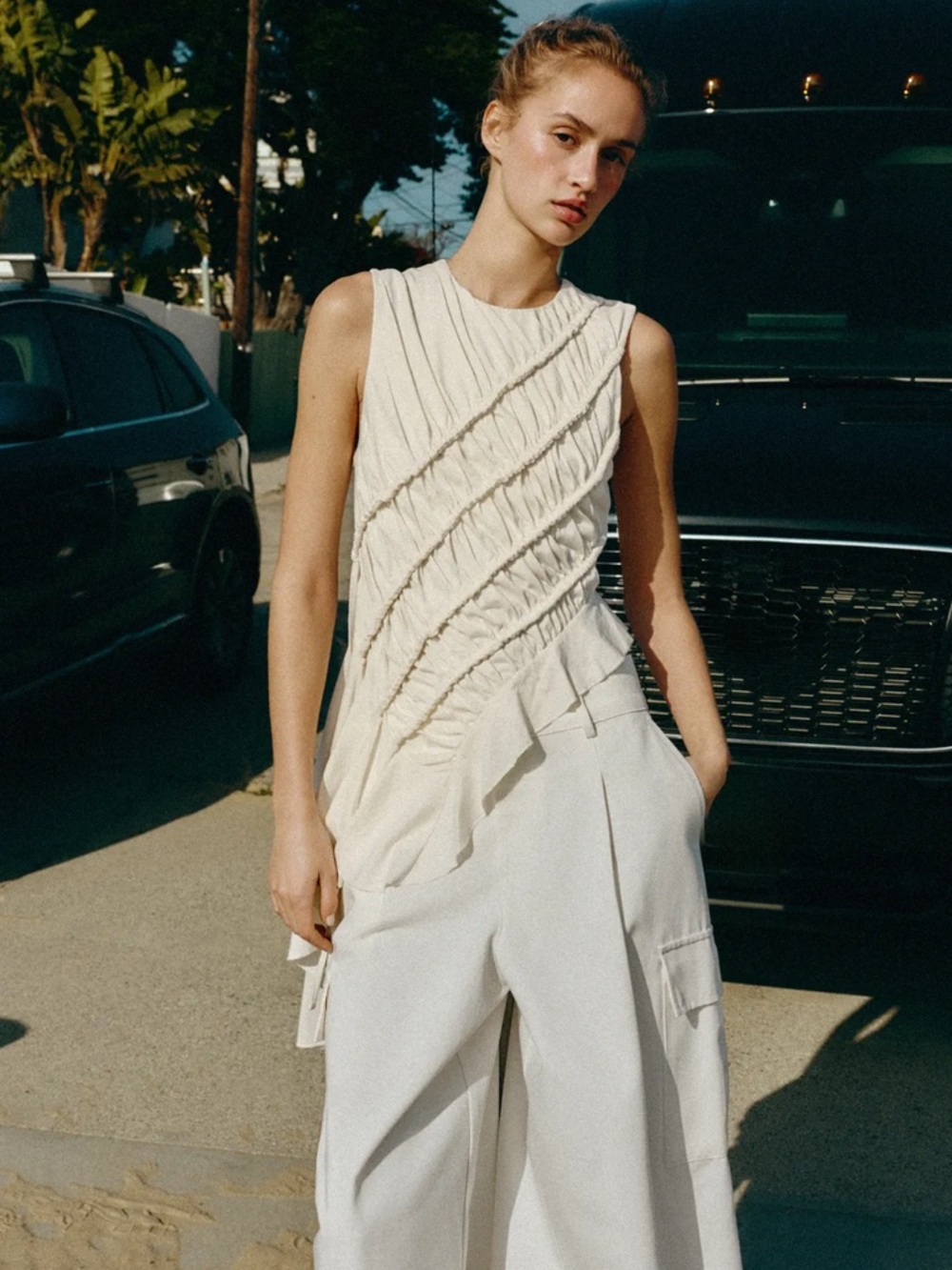Zara ASYMMETRIC RUCHED TOP